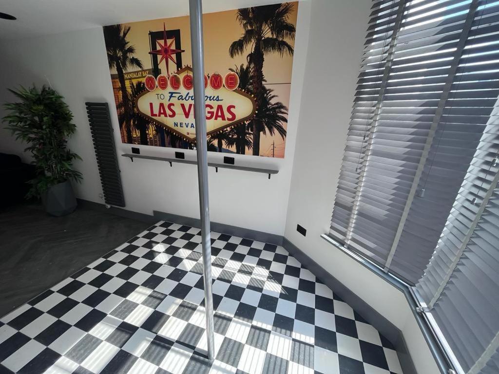 The White House Vegas Suites Blackpool Kültér fotó
