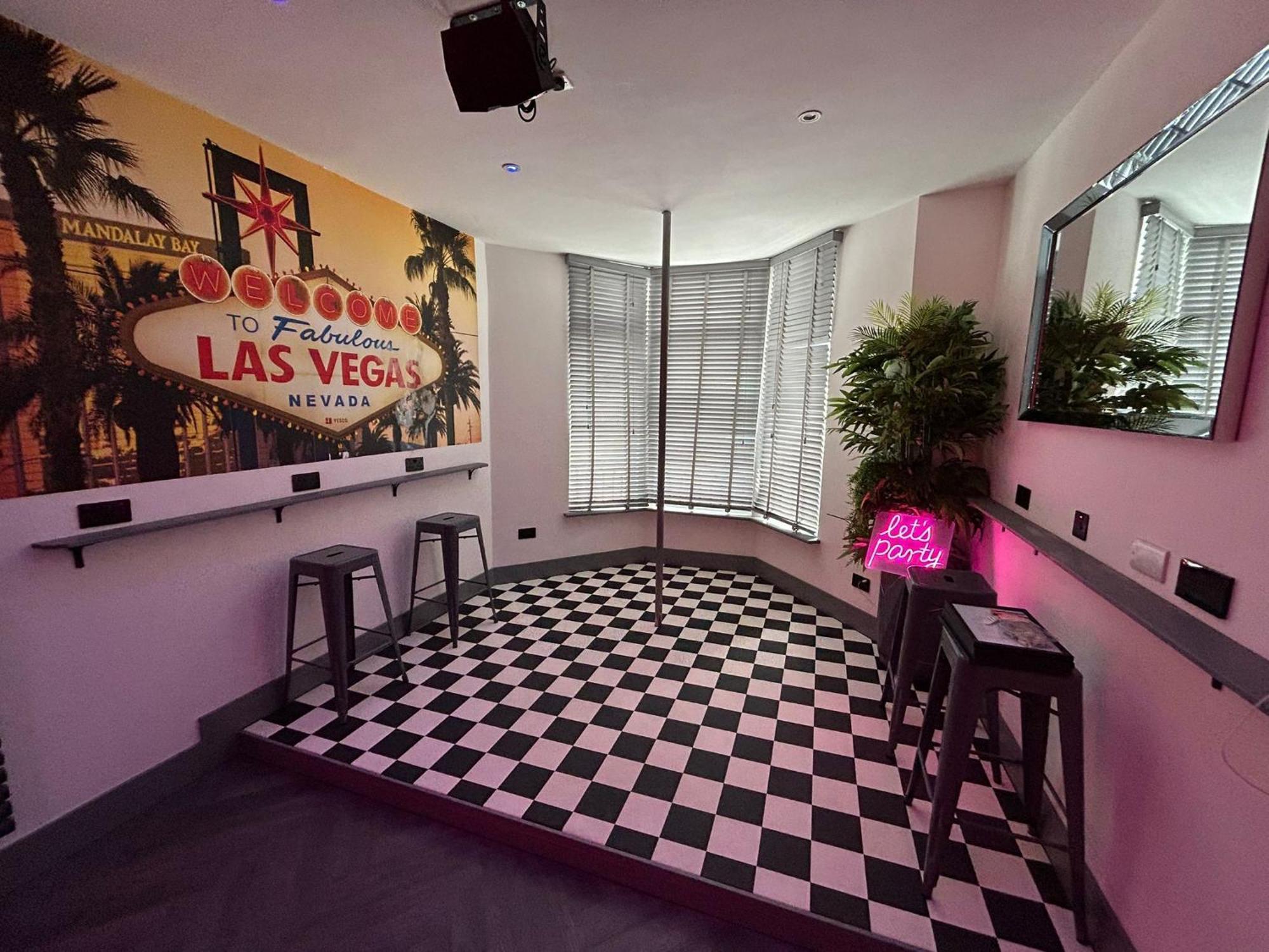 The White House Vegas Suites Blackpool Kültér fotó