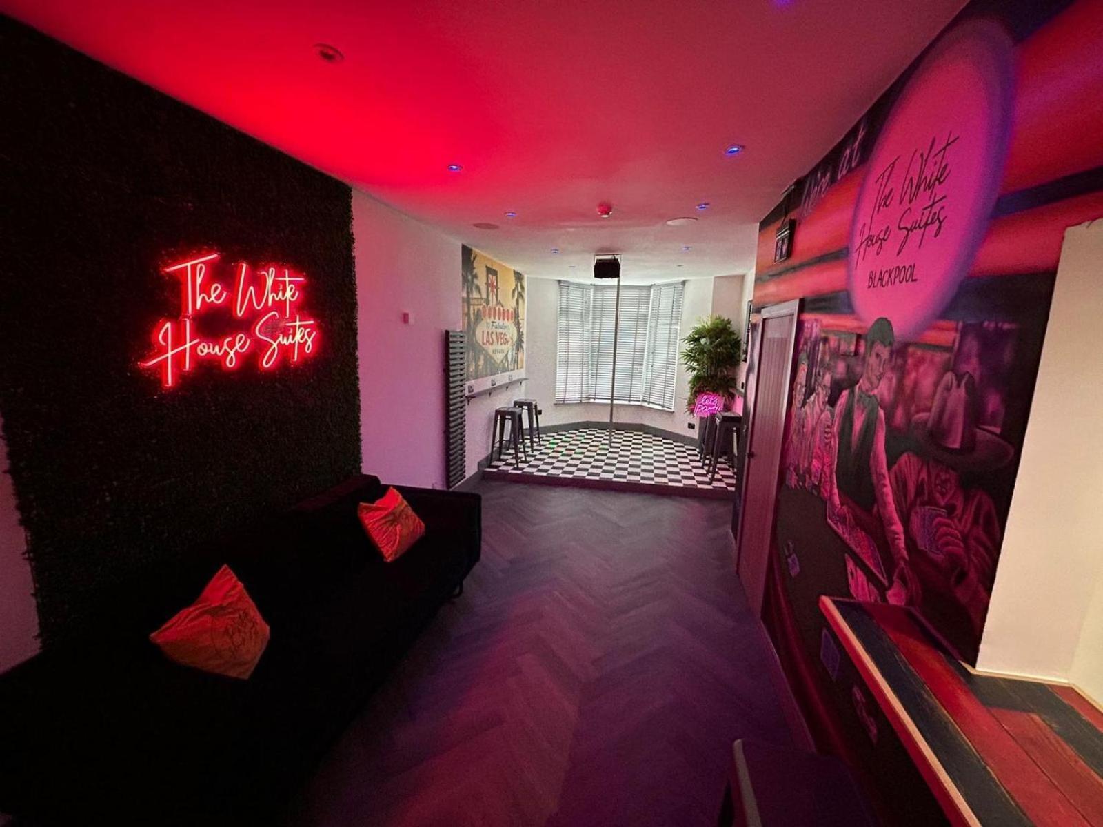 The White House Vegas Suites Blackpool Kültér fotó